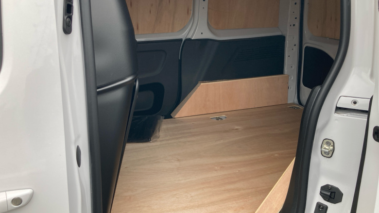 Peugeot Partner Standard Diesel 1.5 BlueHDi 100 Asphalt Van